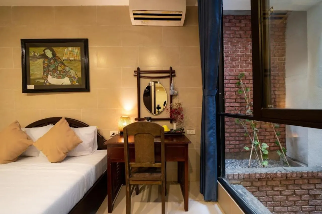 Tribee Kinh Hostel & Bar Hội An
