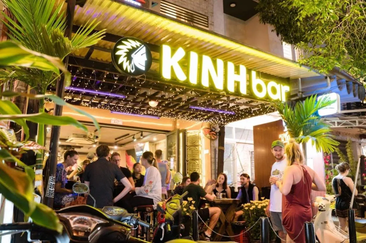 Tribee Kinh Hostel & Bar Hội An 0*,